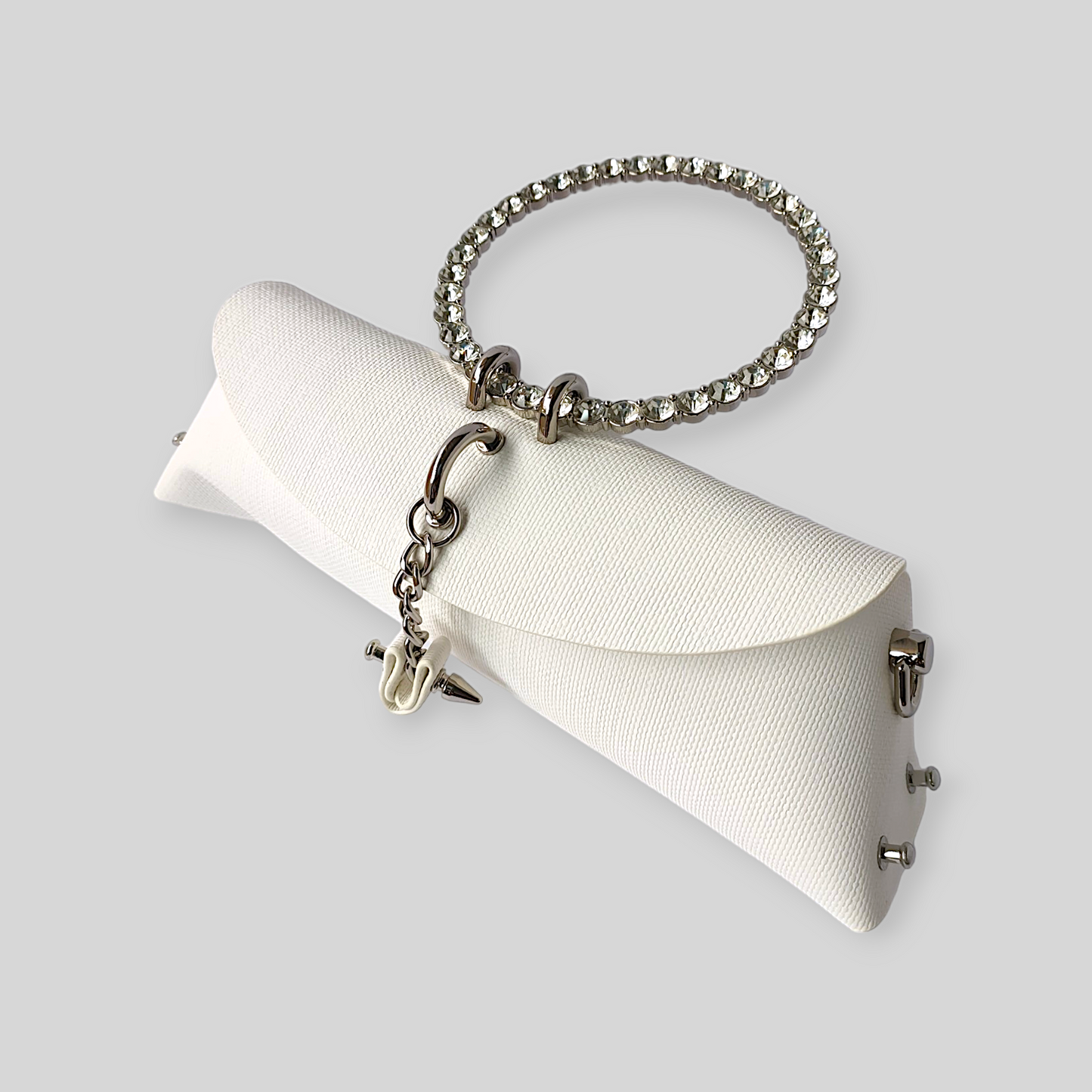 VOGUE White Leather Evening Bag